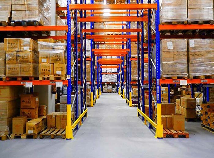 Selective Pallet Racking With Upright Protector Warehouse System