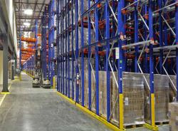 Heavy Duty Drive In Pallet Racking Systems for Warehouse Storage